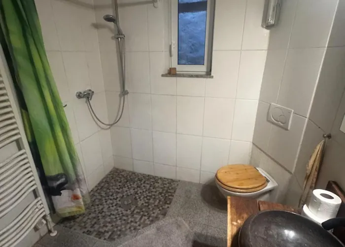 Monteurzimmer Free Wifi * Hausbreitenbach